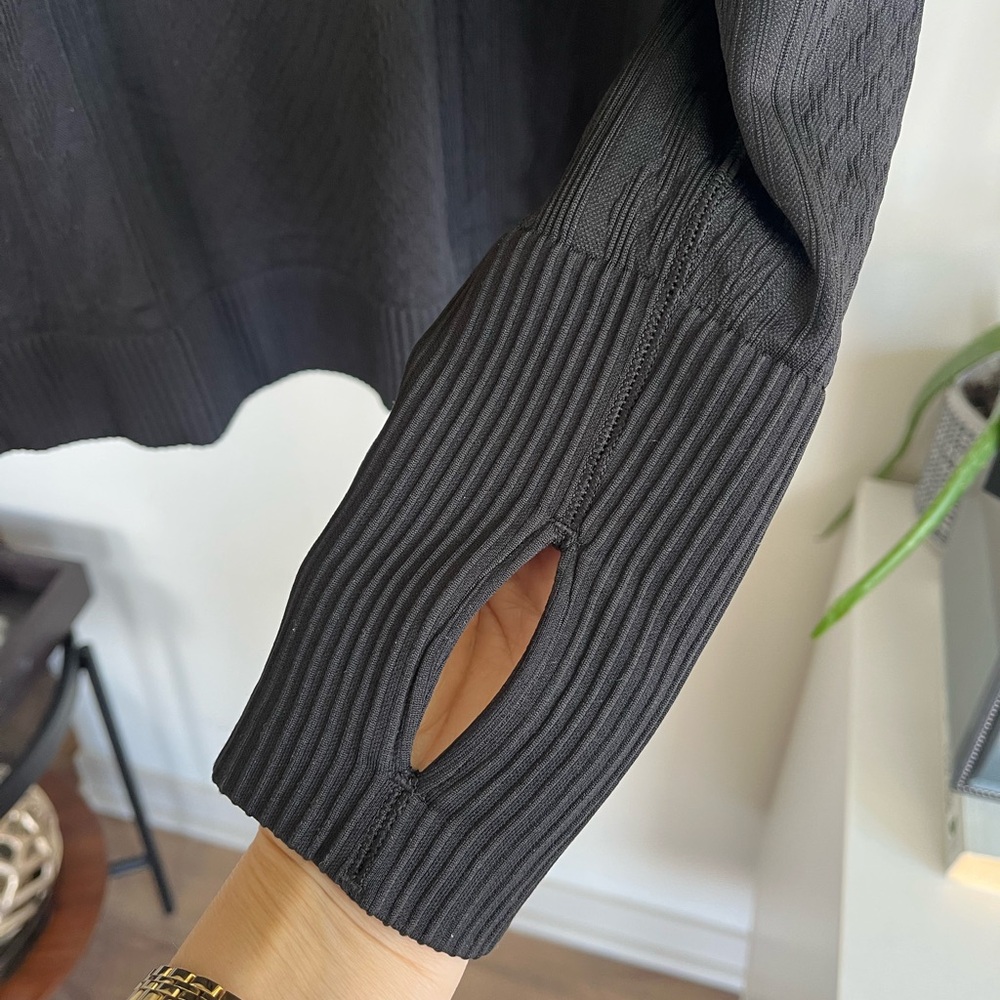 Lululemon Rest Less Mock Neck Black - Picture 8 of 14